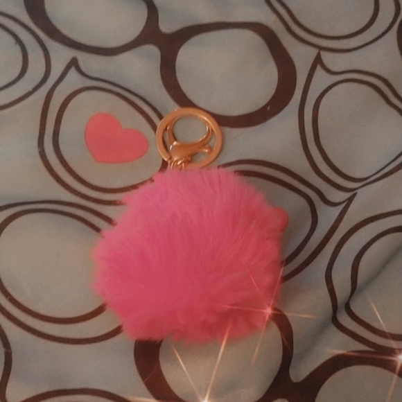 Key chains - Picture 1 of 16